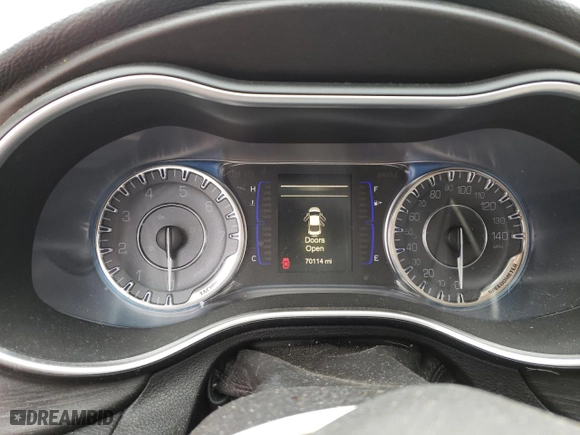 2016 Chrysler 200 Limited with VIN 1C3CCCAB6GN186909, listed as a Copart auction lot 88054685 with 70,114 mi miles and Salvage Title. Bid and sale history available at carsss.com. Image 9.