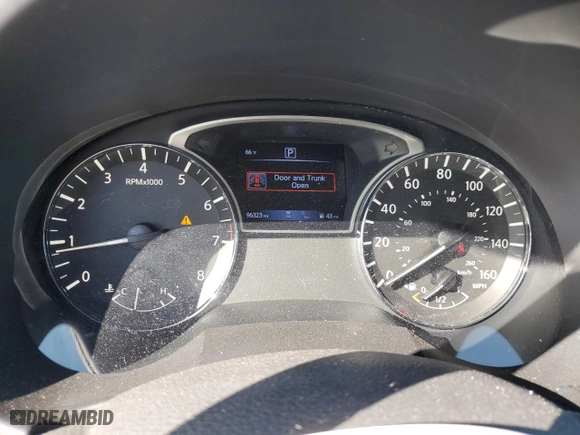 2018 Nissan Altima 2.5 SV with VIN 1N4AL3AP3JC170304, listed as a Copart auction lot 70013824 with 96,323 mi miles and Salvage Title. Bid and sale history available at carsss.com. Image 9.