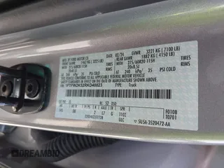 2024 Ford F-150 with VIN 1FTFW2K52RKD40023, listed as a IAAI auction lot 41731516 with 8,781 mi miles and . Bid and sale history available at DreamBid. Image 9.
