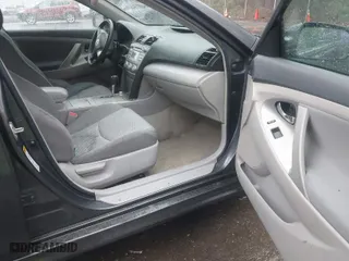 2009 Toyota Camry with VIN 4T1BE46K19U402797, listed as a IAAI auction lot 41945383 with 169,780 mi miles. Bid and sale history available at carsss.com. Image 5.