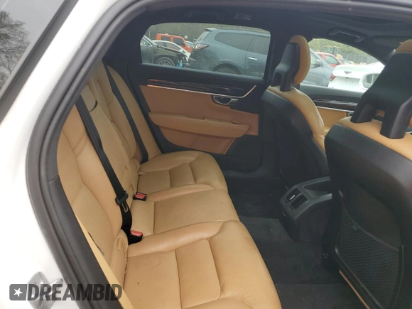 2018 Volvo S90 Momentum z VIN LVY982MK2JP016810, wystawiony jako Copart lot #49977074 z przebiegiem 67 685 mil mil oraz Szkody całkowita. Historia ofert i sprzedaży dostępna na DreamBid. Obrazek 10.