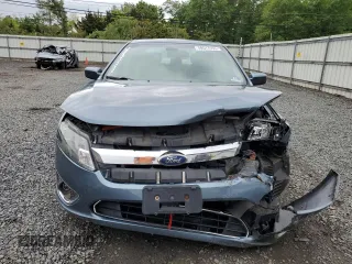 2012 Ford Fusion Hybrid с VIN 3FADP0L32CR184712, выставлен на аукционе Copart как лот 58517555 с пробегом 196 644 миль миль и Списание • Salvage title. История ставок и продаж доступна на DreamBid. Изображение 5.