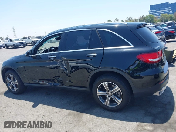 2018 Mercedes-Benz GLC 300 с VIN WDC0G4JB3JV086986, выставлен на аукционе IAAI как лот 42380208 с пробегом 90 250 миль миль и . История ставок и продаж доступна на DreamBid. Изображение 14.