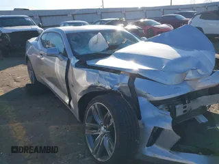 2016 Chevrolet Camaro 1LT with VIN 1G1FB1RX0G0160909, listed as a IAAI auction lot 41237581 with 1 mi miles. Bid and sale history available at carsss.com. Image 1.