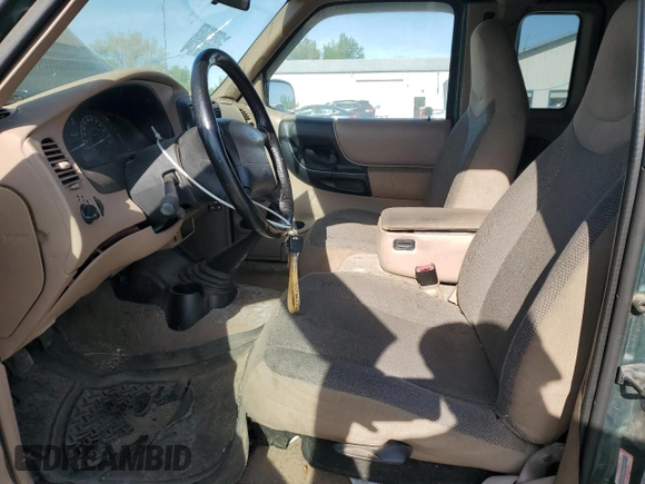 2000 Ford Ranger XL with VIN 1FTYR14V3YPB08927, listed as a Copart auction lot 56539685 with 104,142 mi miles and Clean Title. Bid and sale history available at DreamBid. Image 7.