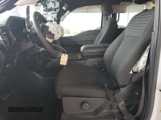 2021 Ford F-150 XL с VIN 1FTEW1CPXMFC92133, выставлен на аукционе Copart как лот 55935845 с пробегом 84 244 миль миль и На запчасти • Non repairable. История ставок и продаж доступна на DreamBid. Изображение 7.