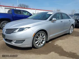 2016 Lincoln MKZ with VIN 3LN6L2G90GR625733, listed as a IAAI auction lot 41990706 with 104,962 mi miles. Bid and sale history available at carsss.com. Image 17.