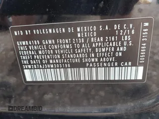 2017 Volkswagen Jetta S z VIN 3VW2B7AJ3HM303198, wystawiony jako IAAI lot #42651056 z przebiegiem 126 253 mil mil oraz . Historia ofert i sprzedaży dostępna na DreamBid. Obrazek 9.