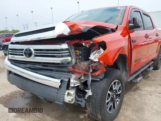 2016 Toyota Tundra 4WD Truck SR5 with VIN 5TFDW5F19GX550795, listed as a IAAI auction lot 41894023 with 174,637 mi miles. Bid and sale history available at carsss.com. Image 6.