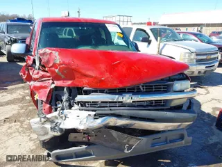 2001 Chevrolet Silverado 1500 LS with VIN 2GCEC19V011162458, listed as a IAAI auction lot 41731501 with 194,931 mi miles. Bid and sale history available at carsss.com. Image 12.