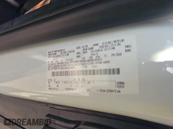 2020 Ford Transit z VIN 1FTBR1YG6LKA32420, wystawiony jako IAAI lot #42786972 z przebiegiem 45 104 mil mil oraz . Historia ofert i sprzedaży dostępna na DreamBid. Obrazek 6.