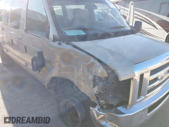 2010 Ford Econoline Passenger XL with VIN 1FBSS3BL7ADA29540, listed as a IAAI auction lot 41022591 with 208,662 mi miles. Bid and sale history available at carsss.com. Image 6.