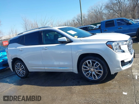2024 GMC Terrain Denali with VIN 3GKALXEG8RL375892, listed as a IAAI auction lot 41489464 with 2,427 mi miles and . Bid and sale history available at DreamBid. Image 13.