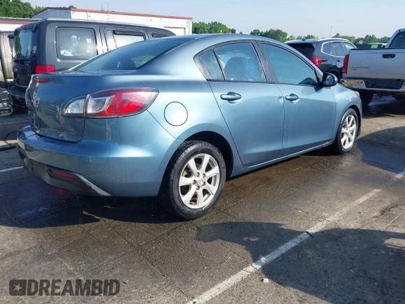 2010 Mazda 3 i Sport z VIN JM1BL1SFXA1315536, wystawiony jako IAAI lot #42274178 z przebiegiem 160 773 mil mil oraz . Historia ofert i sprzedaży dostępna na DreamBid. Obrazek 4.