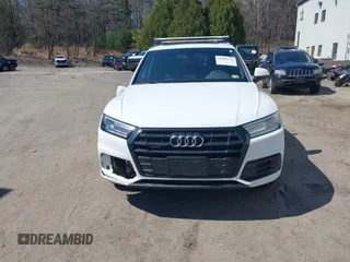 2020 Audi Q5 Premium with VIN WA1ANAFY7L2111477, listed as a IAAI auction lot 42083776 with 75,437 mi miles and . Bid and sale history available at DreamBid. Image 13.