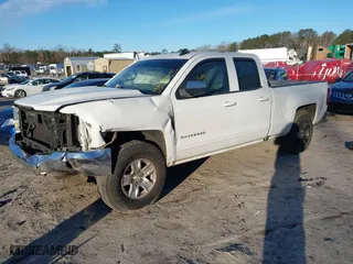 2016 Chevrolet Silverado 1500 LT with VIN 1GCRCREC9GZ265785, listed as a IAAI auction lot 41371453 with 270,932 mi miles. Bid and sale history available at carsss.com. Image 16.