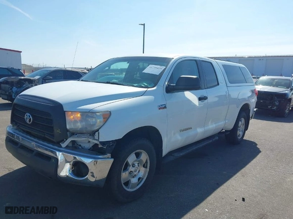 2008 Toyota Tundra 4WD Truck with VIN 5TFBV54158X059431, listed as a IAAI auction lot 41739429 with NaN miles. Bid and sale history available at carsss.com. Image 2.