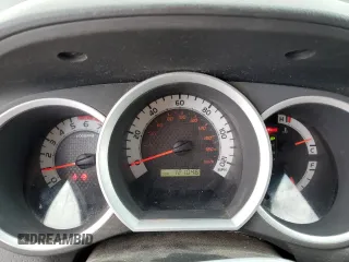 2014 Toyota Tacoma with VIN 3TMLU4EN8EM145918, listed as a Copart auction lot 60435105 with 121,046 mi miles and Salvage title. Bid and sale history available at DreamBid. Image 9.