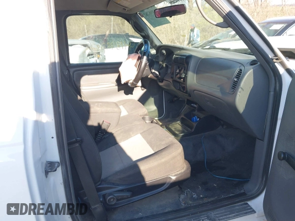 2007 Ford Ranger XL with VIN 1FTYR10D47PA00473, listed as a IAAI auction lot 41898282 with 298,026 mi miles. Bid and sale history available at carsss.com. Image 5.