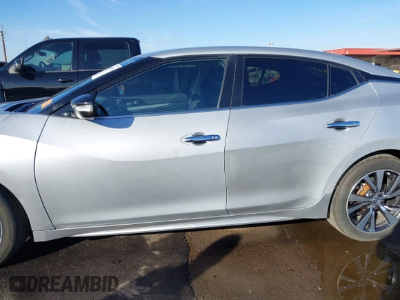 2017 Nissan Maxima SV with VIN 1N4AA6AP9HC371030, listed as a IAAI auction lot 40904703 with 160,859 mi miles and . Bid and sale history available at DreamBid. Image 15.