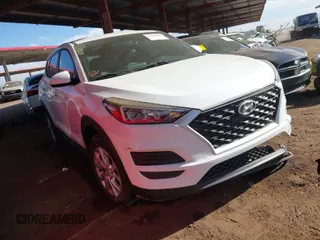 2020 Hyundai Tucson SE with VIN KM8J2CA40LU210821, listed as a IAAI auction lot 41494300 with 35,281 mi miles. Bid and sale history available at carsss.com. Image 1.