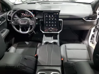 2025 GMC Acadia AWD Elevation z VIN 1GKENNRS1SJ142738, wystawiony jako Copart lot #43687685 z przebiegiem 356 mil mil oraz Szkoda całkowita • Salvage title. Historia ofert i sprzedaży dostępna na DreamBid. Obrazek 8.