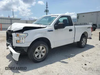 2017 Ford F-150 XL with VIN 1FTMF1E83HKD38593, listed as a Copart auction lot 62122785 with 20,970 mi miles and Salvage title. Bid and sale history available at DreamBid. Image 1.