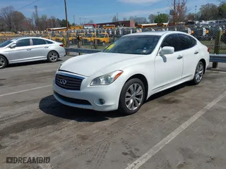2013 Infiniti M37 with VIN JN1BY1AR3DM600744, listed as a IAAI auction lot 41912310 with 200,014 mi miles. Bid and sale history available at carsss.com. Image 2.