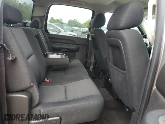 2013 GMC Sierra 1500 SLE z VIN 3GTP1VE09DG315009, wystawiony jako Copart lot #55240595 z przebiegiem 95 510 mil mil oraz Szkoda całkowita • Salvage title. Historia ofert i sprzedaży dostępna na DreamBid. Obrazek 10.