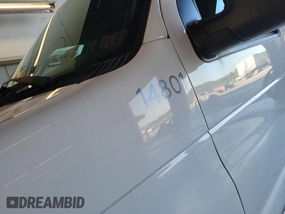 2012 Ford Econoline Cargo Commercial with VIN 1FTNE2EL9CDB21032, listed as a IAAI auction lot 42787135 with 106,406 mi miles and . Bid and sale history available at DreamBid. Image 4.