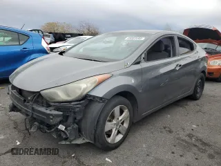2013 Hyundai Elantra Limited z VIN 5NPDH4AE0DH378520, wystawiony jako Copart lot #49003495 z przebiegiem Nie podano mil oraz Tytuł czysty. Historia ofert i sprzedaży dostępna na DreamBid. Obrazek 1.