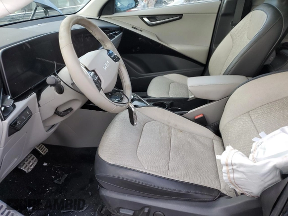 2023 Kia Niro Wave with VIN KNDCT3L13P5030374, listed as a Copart auction lot 42376185 with 68,540 mi miles and Salvage Title. Bid and sale history available at DreamBid. Image 7.