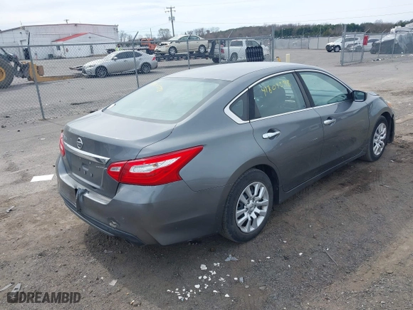 2016 Nissan Altima 2.5 SL with VIN 1N4AL3AP2GC184932, listed as a IAAI auction lot 41804598 with 253,311 mi miles. Bid and sale history available at carsss.com. Image 4.