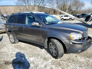 2012 Volvo XC90 with VIN YV4952CZ7C1625389, listed as a Copart auction lot 41832565 with 104,764 mi miles and Clean Title. Bid and sale history available at carsss.com. Image 4.