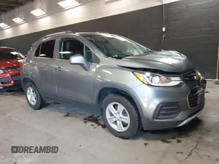 2020 Chevrolet Trax LT with VIN 3GNCJPSB7LL189181, listed as a IAAI auction lot 41661652 with 67,519 mi miles. Bid and sale history available at carsss.com. Image 1.