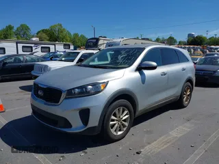 2019 Kia Sorento LX with VIN 5XYPG4A35KG583642, listed as a IAAI auction lot 42058467 with 132,570 mi miles. Bid and sale history available at carsss.com. Image 17.