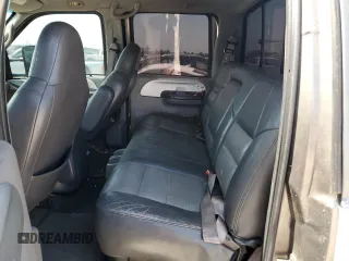 2001 Ford F-250 XL with VIN 1FTNW21F81EC72433, listed as a Copart auction lot 55520905 with 387,113 mi miles and Salvage title. Bid and sale history available at DreamBid. Image 10.