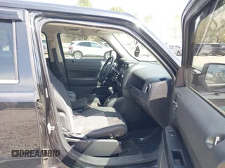 2011 Jeep Patriot Latitude with VIN 1J4NF1GBXBD155212, listed as a IAAI auction lot 42096596 with 150,284 mi miles and . Bid and sale history available at DreamBid. Image 5.