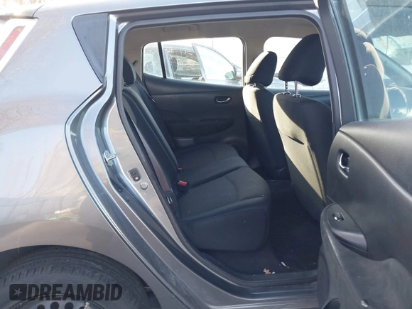 2015 Nissan LEAF SV with VIN 1N4AZ0CP8FC313734, listed as a IAAI auction lot 41613766 with 107,229 mi miles. Bid and sale history available at carsss.com. Image 8.