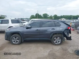 2024 Toyota RAV4 XLE with VIN 2T3P1RFV4RC463790, listed as a IAAI auction lot 42450962 with 22,918 mi miles and . Bid and sale history available at DreamBid. Image 14.