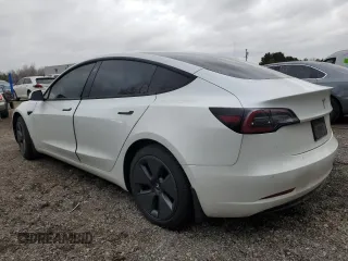 2021 Tesla Model 3 Standard Range Plus z VIN 5YJ3E1EA0MF906162, wystawiony jako Copart lot #53004925 z przebiegiem 149 163 mil mil oraz Tytuł czysty. Historia ofert i sprzedaży dostępna na DreamBid. Obrazek 2.
