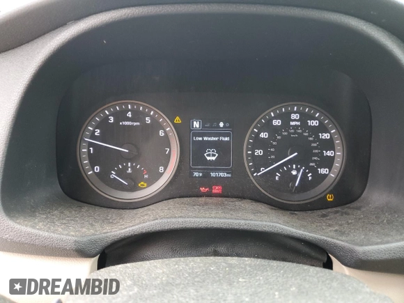 2016 Hyundai Tucson SE z VIN KM8J33A47GU167064, wystawiony jako Copart lot #56566545 z przebiegiem 101 703 mil mil oraz Szkoda całkowita • Salvage title. Historia ofert i sprzedaży dostępna na DreamBid. Obrazek 9.