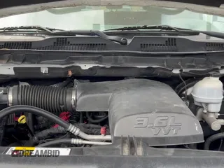 2017 Ram 1500 Express z VIN 1C6RR6FG6HS860769, wystawiony jako Copart lot #63651465 z przebiegiem 242 959 mil mil oraz Czysty tytuł • Clean title. Historia ofert i sprzedaży dostępna na DreamBid. Obrazek 11.