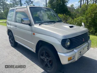 1997 Mitsubishi Montero z VIN H56A5204998, wystawiony jako Copart lot #60369925 z przebiegiem 108 584 mil mil oraz Czysty tytuł • Clean title. Historia ofert i sprzedaży dostępna na DreamBid. Obrazek 2.