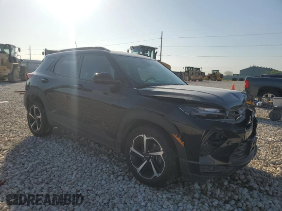 2022 Chevrolet TrailBlazer RS with VIN KL79MTSL7NB035695, listed as a Copart auction lot 49976425 with 83,923 mi miles and Salvage Title. Bid and sale history available at DreamBid. Image 4.