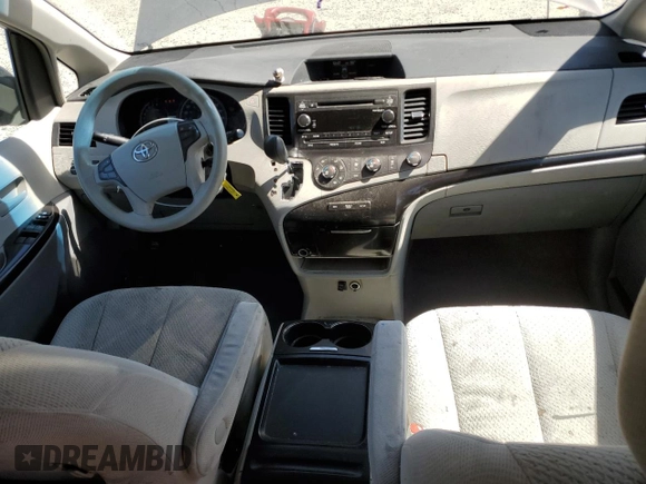 2011 Toyota Sienna LE with VIN 5TDJK3DC4BS005853, listed as a Copart auction lot 53582855 with 198,198 mi miles and Salvage Title. Bid and sale history available at carsss.com. Image 8.