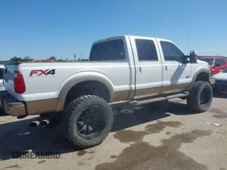 2014 Ford F-250 XL z VIN 1FT7W2BT2EEB61251, wystawiony jako IAAI lot #41970563 z przebiegiem 244 184 mil mil oraz . Historia ofert i sprzedaży dostępna na DreamBid. Obrazek 13.