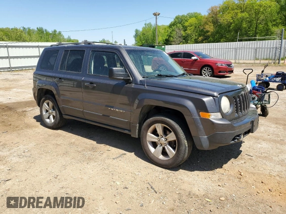 2014 Jeep Patriot Latitude z VIN 1C4NJRFB6ED817392, wystawiony jako Copart lot #52930055 z przebiegiem 126 813 mil mil oraz Szkoda całkowita • Salvage title. Historia ofert i sprzedaży dostępna na DreamBid. Obrazek 4.