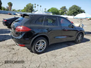 2012 Porsche Cayenne S Hybrid z VIN WP1AE2A21CLA92318, wystawiony jako Copart lot #55595055 z przebiegiem 82 184 mil mil oraz Szkody całkowita. Historia ofert i sprzedaży dostępna na DreamBid. Obrazek 3.