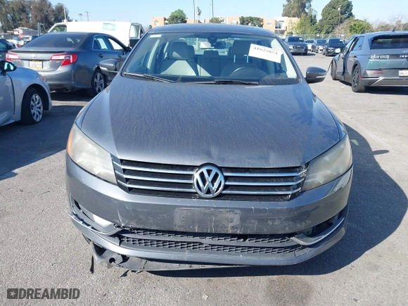 2015 Volkswagen Passat 1.8T Sport with VIN 1VWBT7A36FC020582, listed as a IAAI auction lot 41625054 with 98,613 mi miles. Bid and sale history available at carsss.com. Image 12.